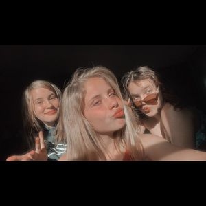 Meet your Posher, Mya